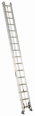 32' Aluminum Extension Ladder - 300 lbs