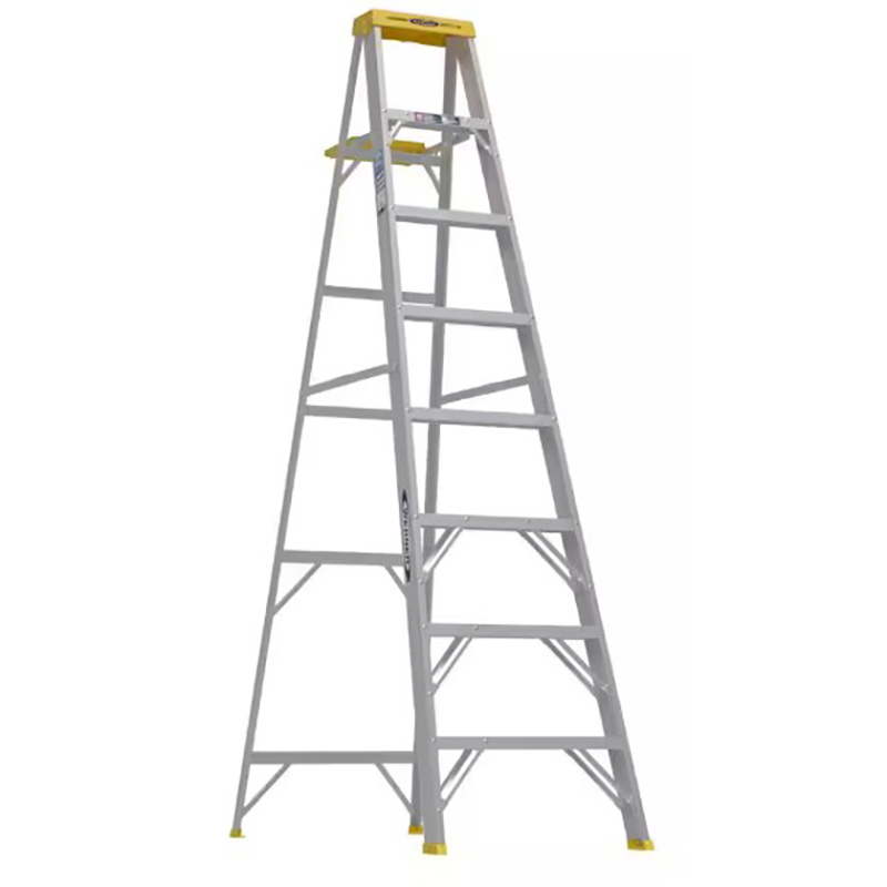 Werner 8' Aluminum Step Ladder